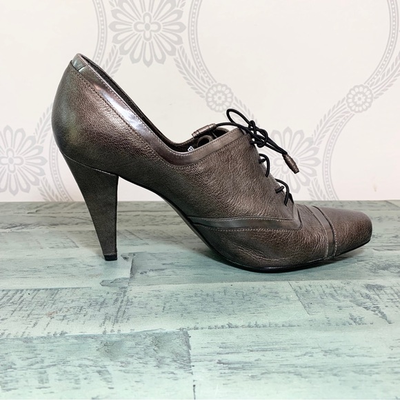Stuart Weitzman Cavendish Shoes Bronze Tie Heels 8.5 - Picture 9 of 15